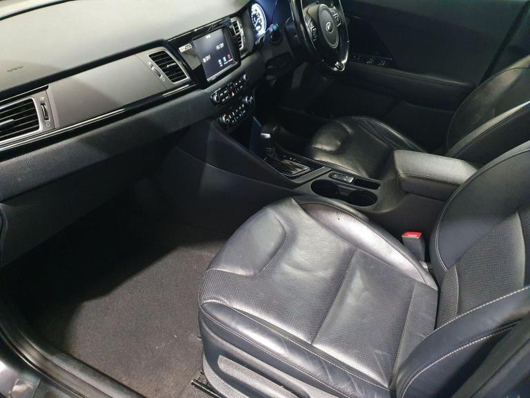 2018 Kia Niro 1.6 GDi 8.9kWh 3 DCT Euro 6 (s/s) 5dr ESTATE Petrol/Electric Hybrid Automatic