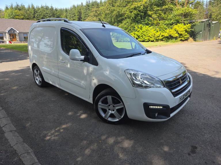 2016 PEUGEOT PARTNER VAN 1.6 HDI FULL YEARS TEST £5000