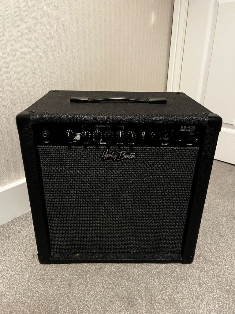 Harley Benton HB40B bass guitar amplifier