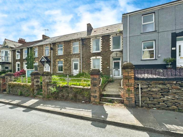 3bedroom House to rent SA4