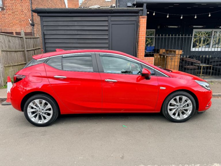 Vauxhall, ASTRA, Hatchback, 2017, Manual, 1598 (cc), 5 doors