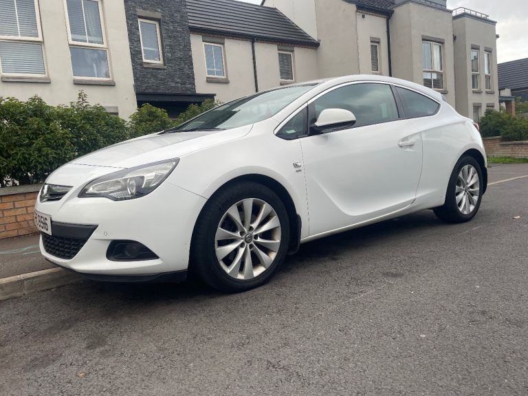 Vauxhall, ASTRA GTC, Hatchback, 2014, Manual, 1956 (cc), 3 doors
