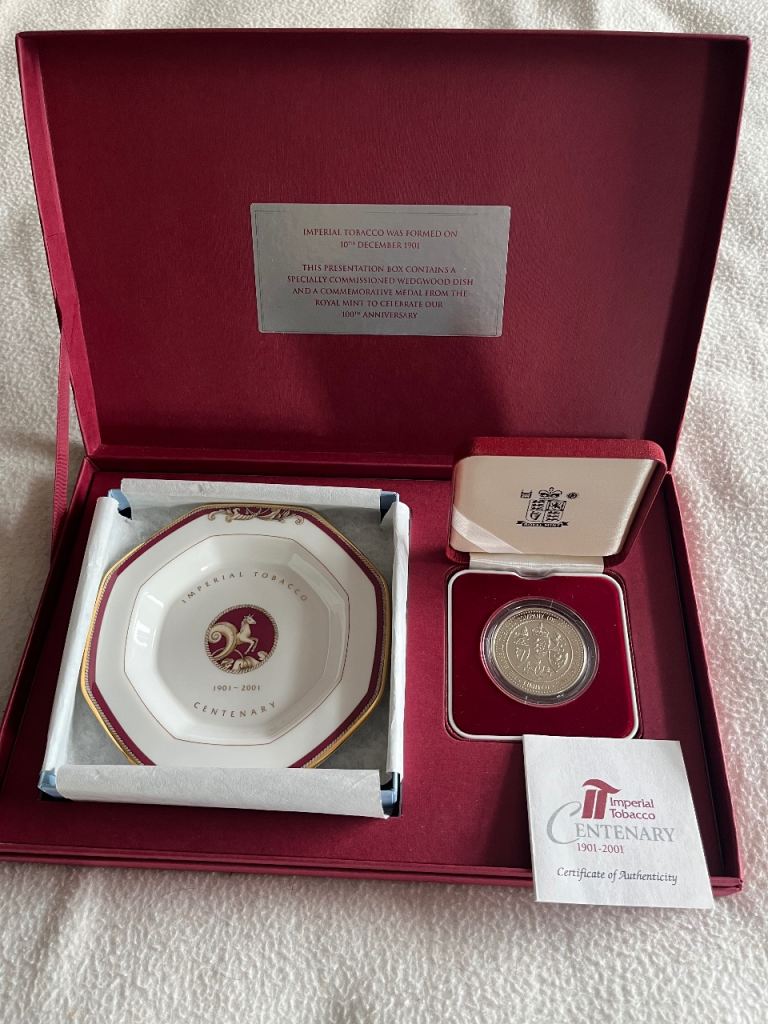 Vintage Boxed Imperial Tobacco Centenary Coin Royal Mint Medal & Wedgewood Dish Presentation Set