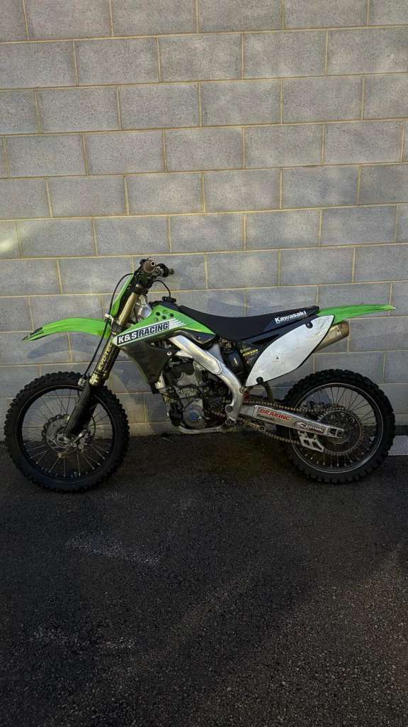 Kawasaki KX250F Clean Rolling Chassis / Spares or Repair Project Bike