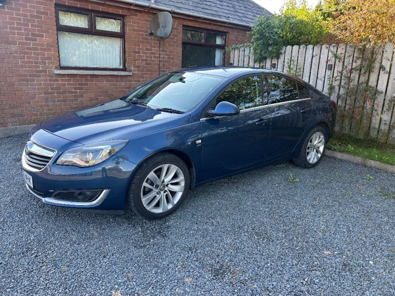 Vauxhall, INSIGNIA, Hatchback, 2016, Manual, 1598 (cc), 5 doors