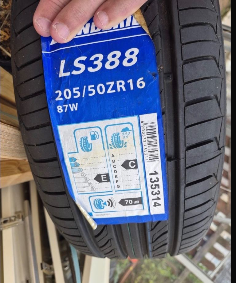 205 / 50 / R16 Brand new car tyre