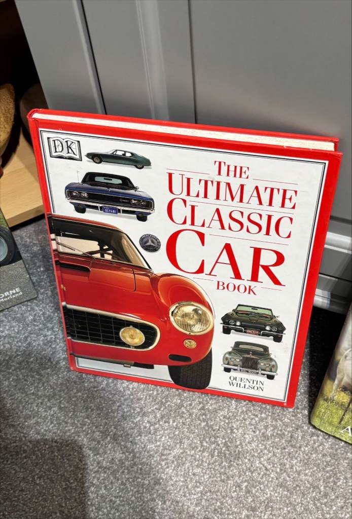 image for The Ultimate Classic Car Book by Quentin Willson 