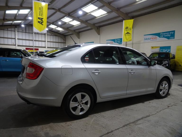 2015 Skoda Rapid 1.4 TSI 125 SE 5dr DSG Automatic **LOW MILEAGE*ONLY 22000 MILES FROM NEW** HATCH...