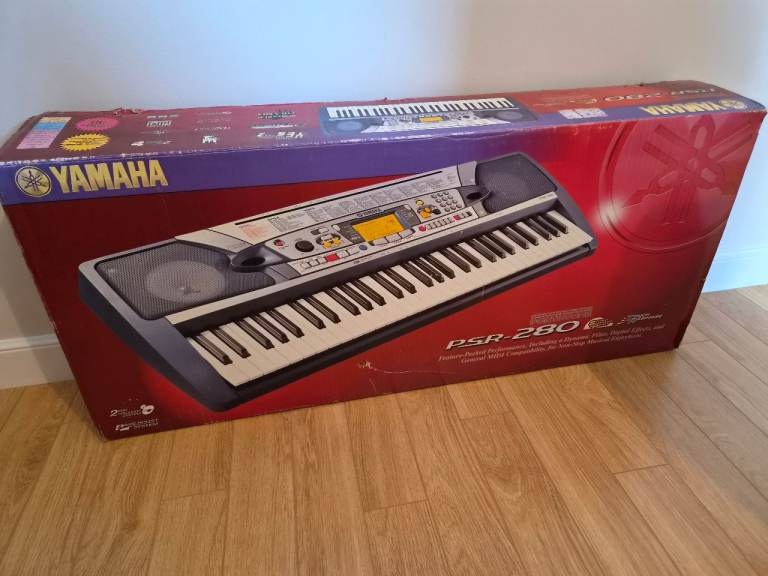 Yamaha psr-280  electronic keyboard