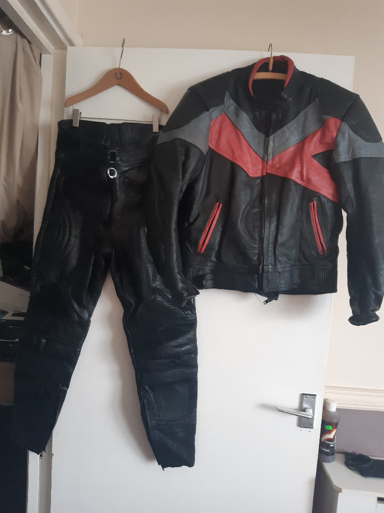 Motorcycle leathers women