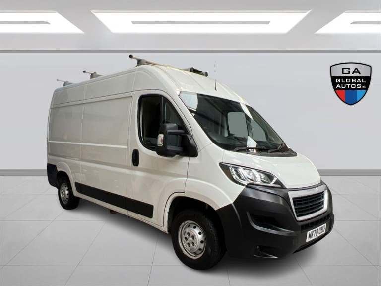  Peugeot Boxer 2.2 BlueHDi 335 Professional L2 H2 Euro 6 (s/s) 5dr Diesel Manual