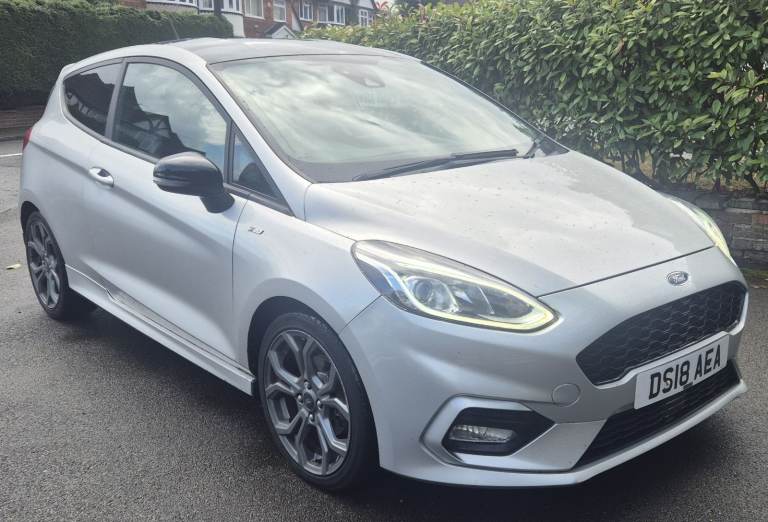BREAKING FORD FIESTA 2018 MK8 1.0 ECOBOOST SPARES PARTS MOONDUST SILVER ZJNC