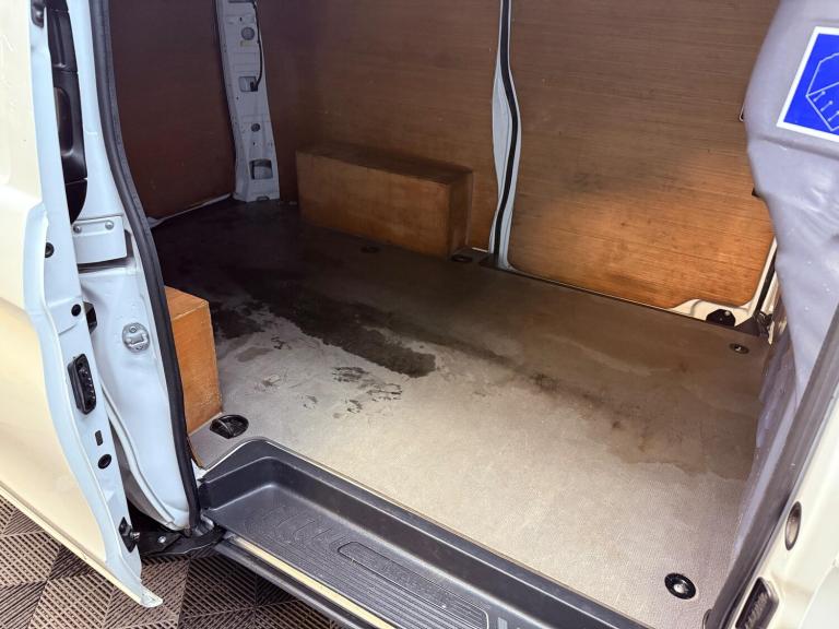 2020 Mercedes-Benz Vito 1.7 114 CDI Progressive FWD L2 Euro 6 (s/s) 5dr (LWB) PANEL VAN Diesel Ma...