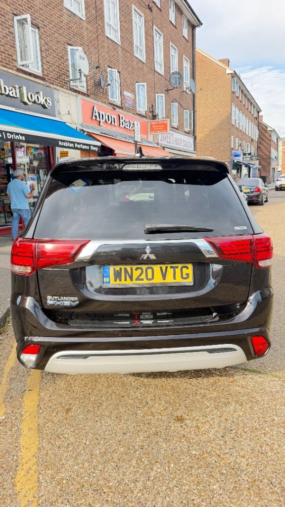 Mitsubishi, OUTLANDER, Estate, 2020, Other, 2360 (cc), 5 doors