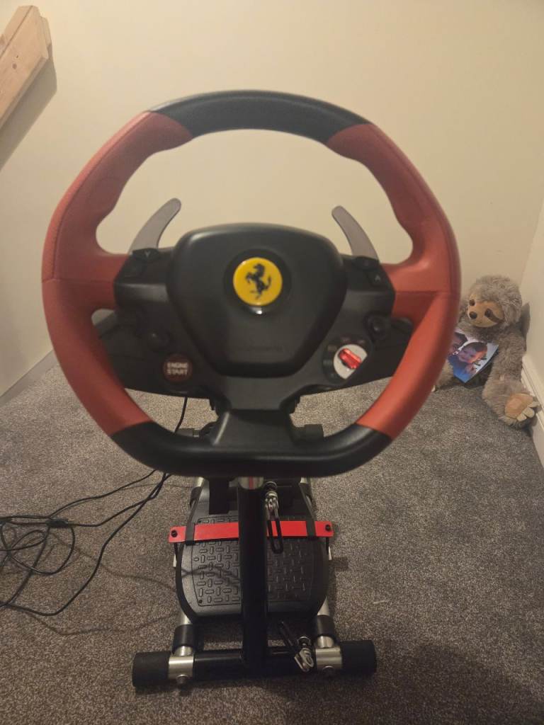 For sale - Thrustmaster Ferrari 458 Spider racing wheel, pedals and stand