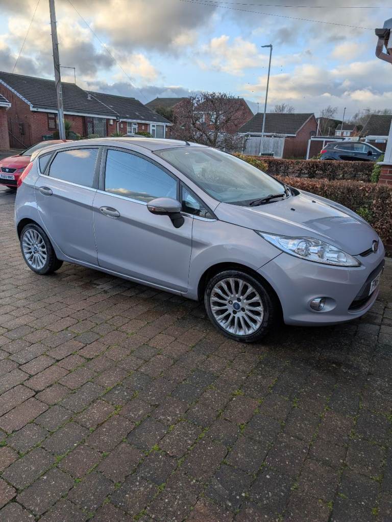 Ford, FIESTA, Hatchback, 2011, Manual, 1399 (cc), 5 doors