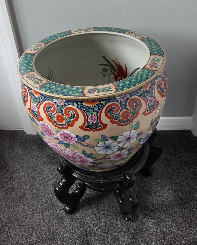 Vintage fish bowl/planter