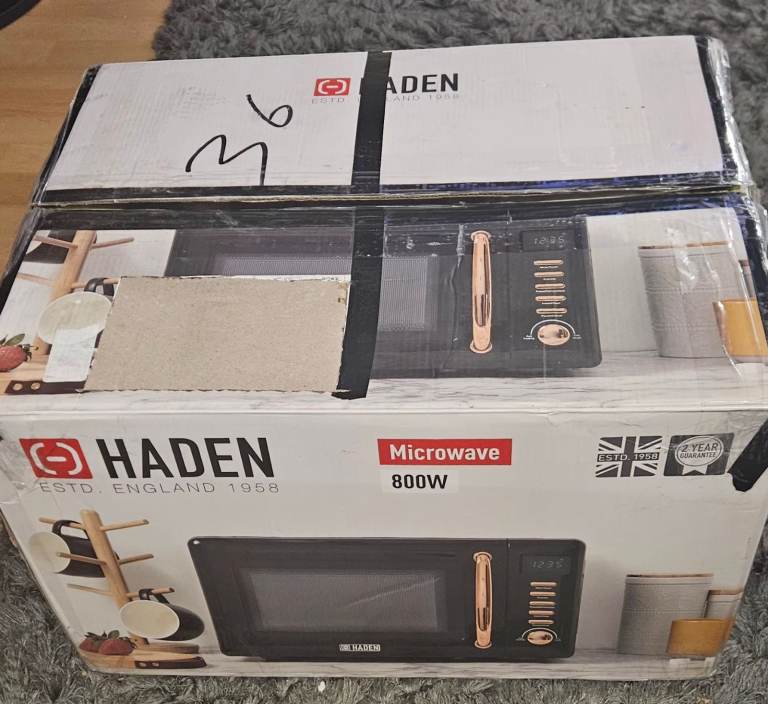 Haden Black & Copper Microwave