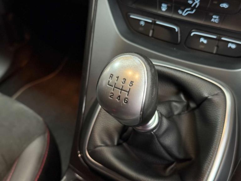 2019 Ford Kuga 1.5 TDCi ST-Line Edition 5dr 2WD HATCHBACK DIESEL Manual