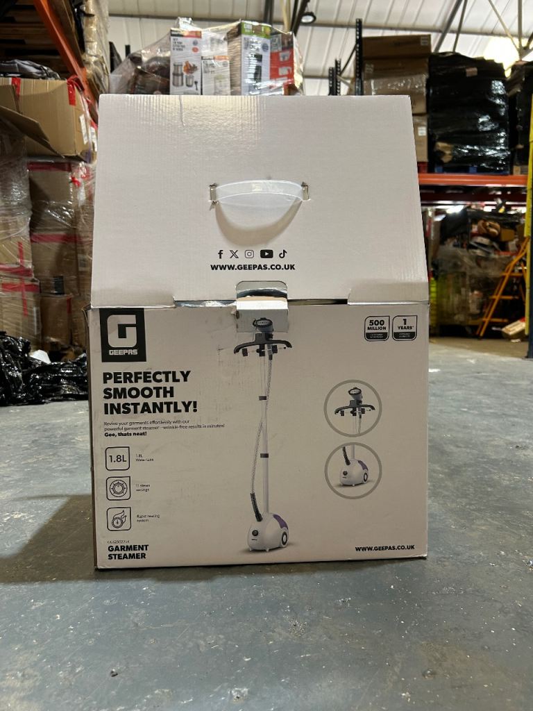 Geepas 1.8L Garment Steamer GGS25022UK – 11 Steam Settings – New Boxed