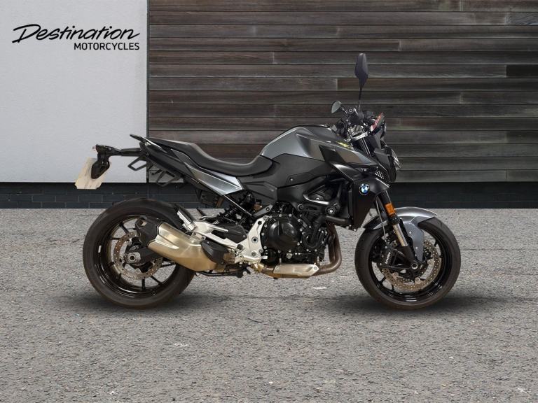 2023 BMW F 900 R blue Manual