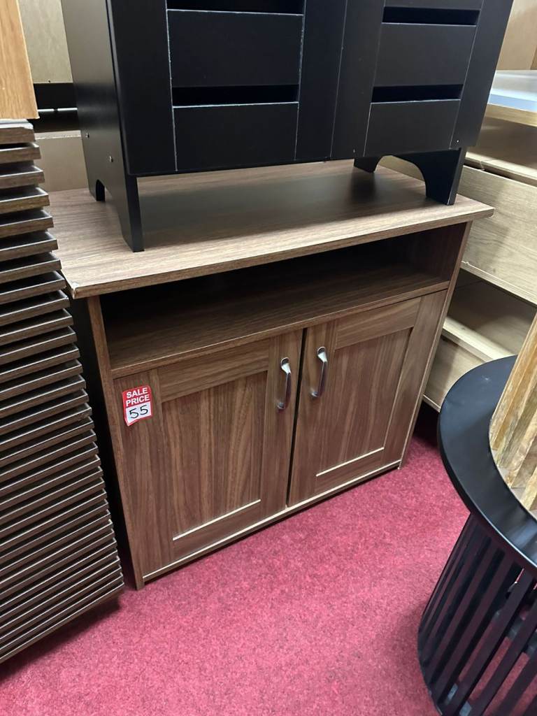 Ohio 2 Door sideboard - Walnut