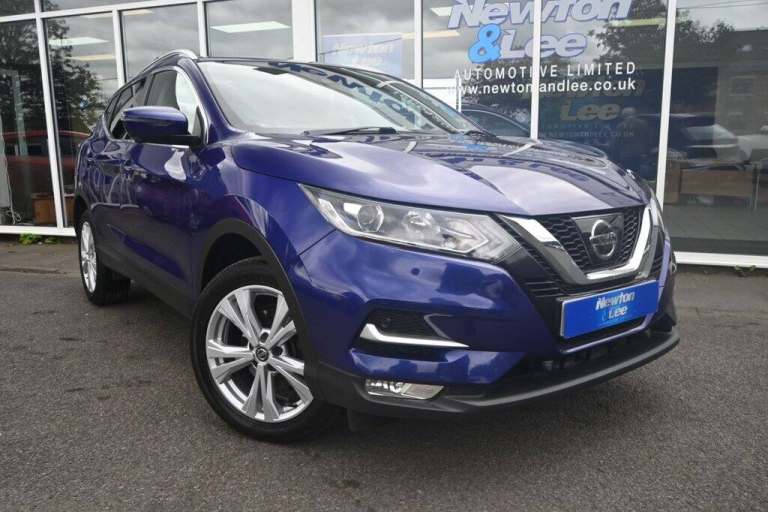 2017 Nissan Qashqai 1.5 dCi N-Connecta SUV 5dr Diesel Manual Euro 6 (s/s) (110 ps) HATCHBACK Dies...