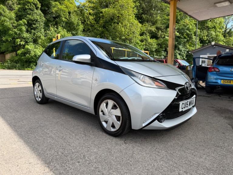 2015 Toyota AYGO VVT-I X-PLAY Hatchback Petrol Manual