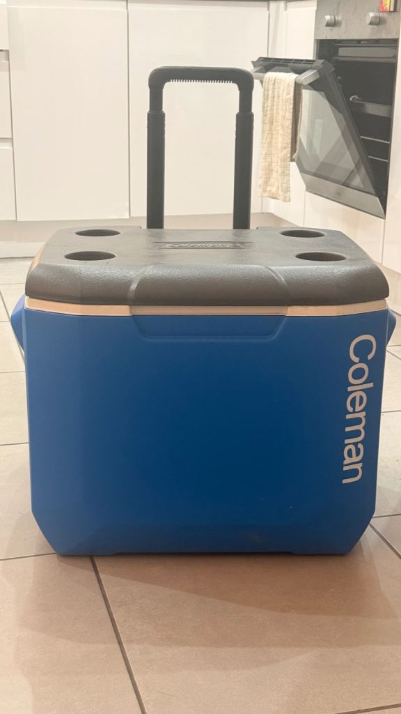 Coleman cool box