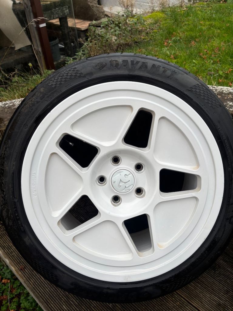 Transporter wheels fifteen52