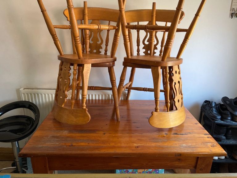Dining table and chairs 