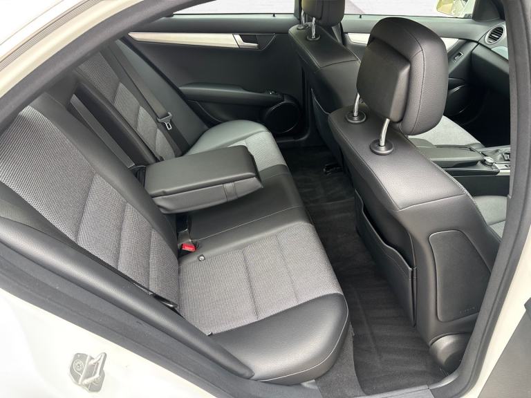 mercedes benz c220 cdi amg sport