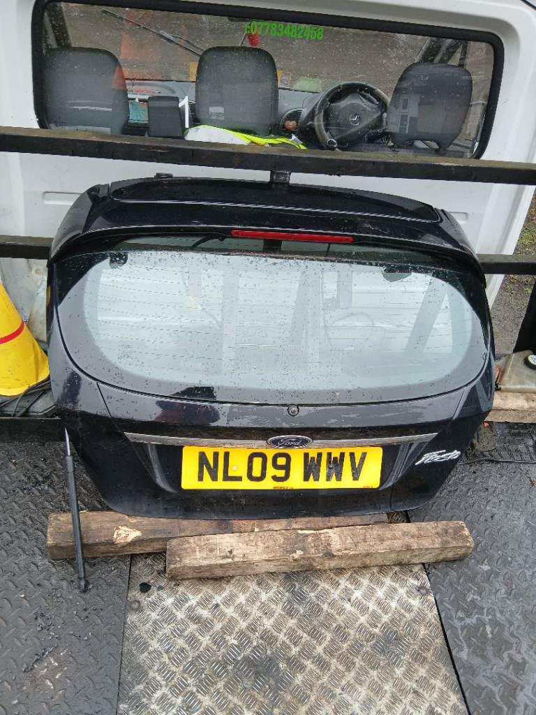 Ford Fiesta Mk7 2008 to 2015 Bootlid/Tailgate in black 