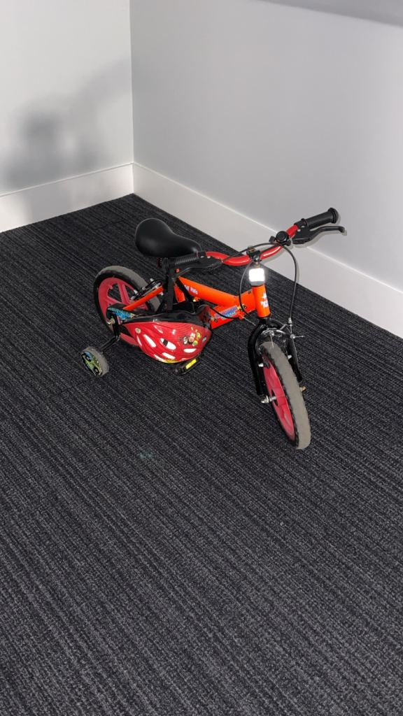 Kids Bike + Helmet