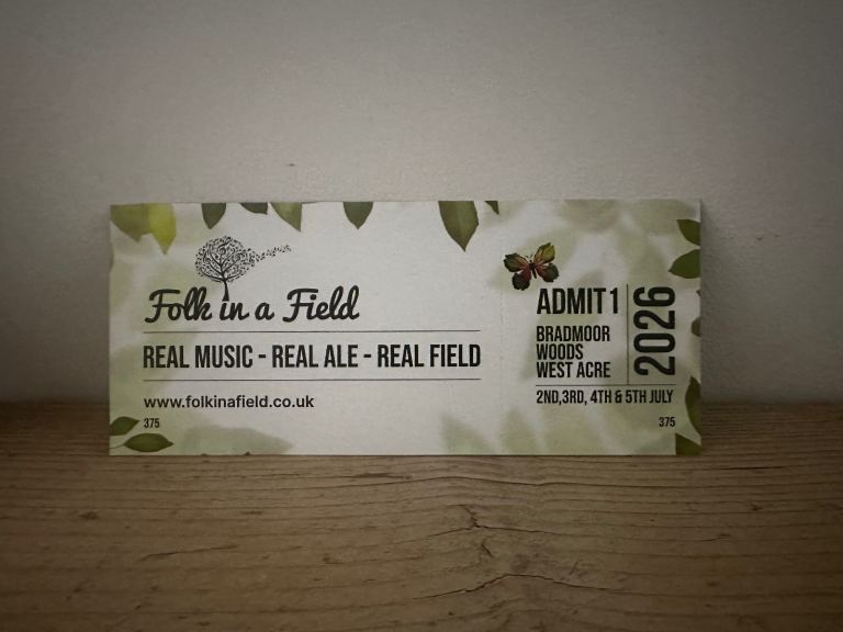 Folk in a field 4 day Adult ticket