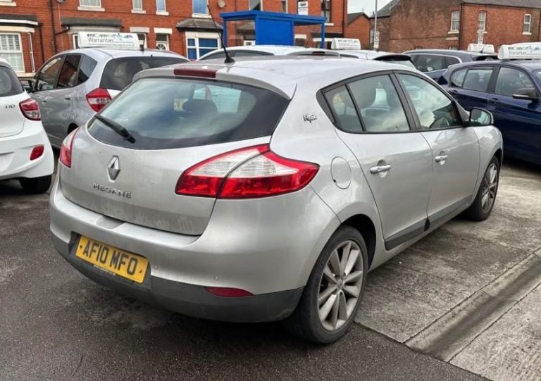 Renault, MEGANE, Hatchback, 2011, Manual, 1598 (cc), 5 doors