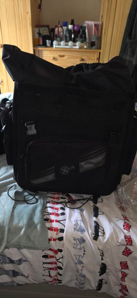 Oxford Sissy Bag