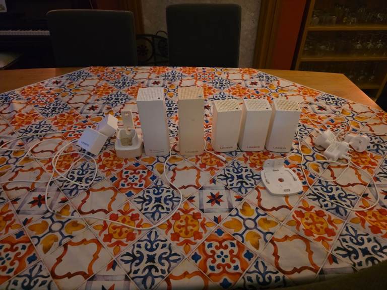 Linksys whole house Wifi 5 (mesh wifi system)