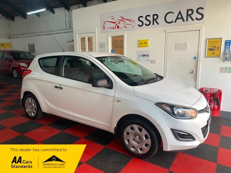 Hyundai I20 1.2 Classic Hatchback 3dr Petrol Manual Euro 5 (85 bhp)