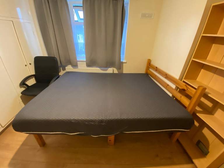 1 Bedroom Available - Shared Accommodation 