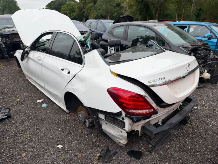 2017 MERCEDES C220 W205 BREAKING SPARES PARTS 