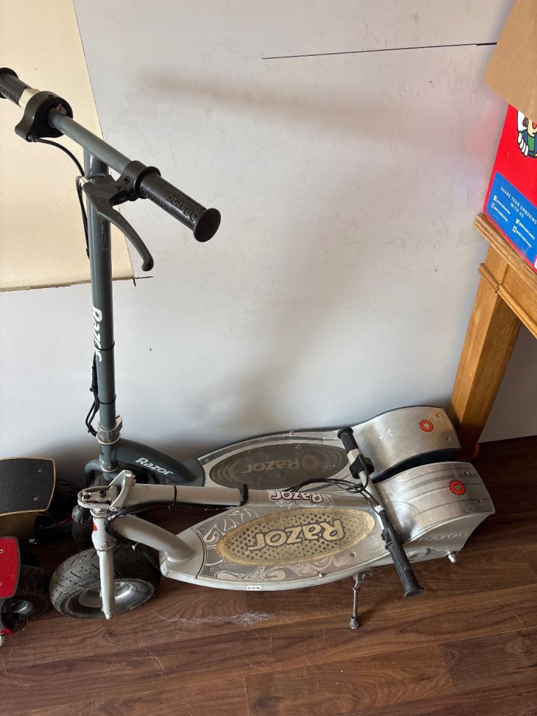 X2 electric Razor E300 scooters 