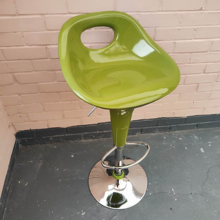 Retro Green Bar Stool – Space Age Chrome Base – Adjustable Gas Lift