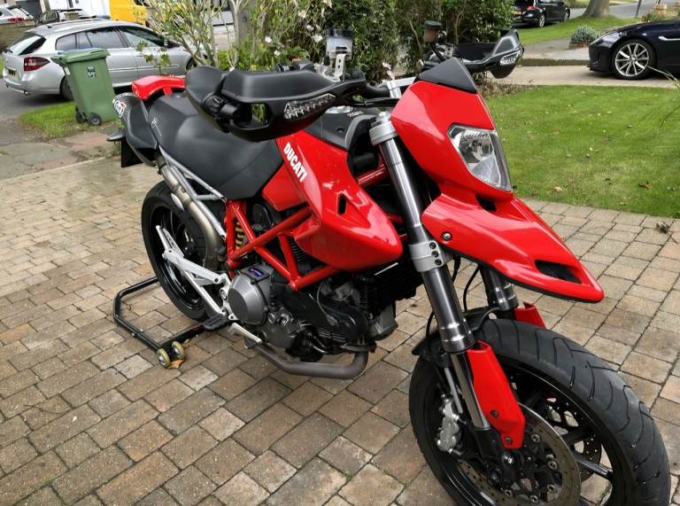 Ducati, HYPERMOTARD, 2010, 1078 (cc)
