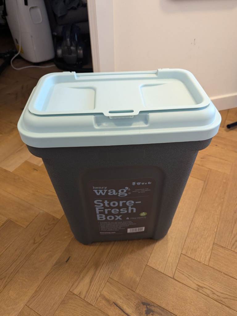 Used dog food box by Henry Wag