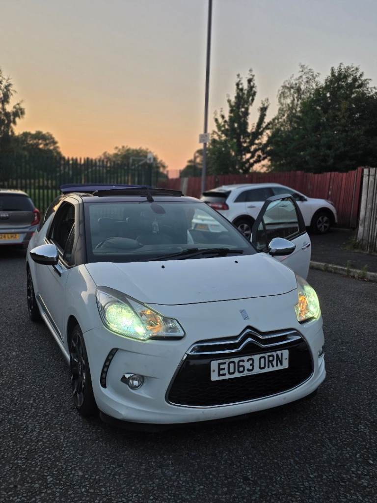 Citroen, DS3, Convertible, 2013, Manual, 1598 (cc), 3 doors