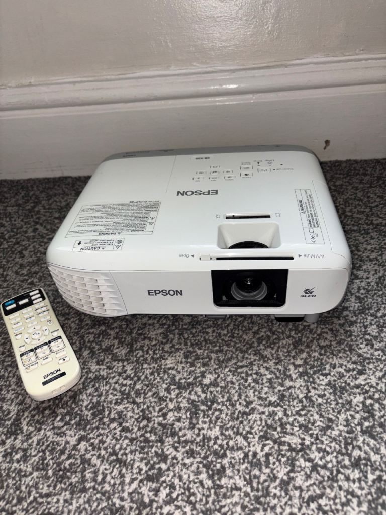 Epson EB-X39 3LCD Projector
