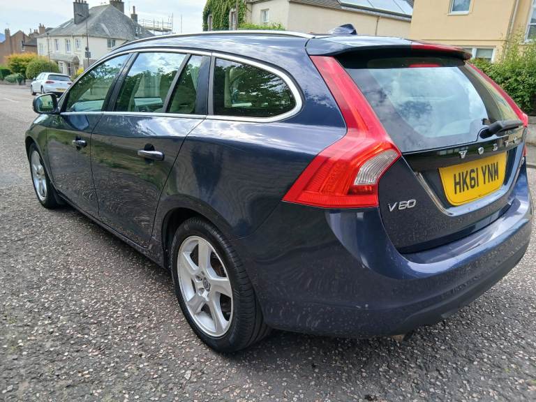 2011 VOLVO V60 SE LUX 2.0 DIESEL ESTATE FSH MOT 1 YEAR  p/x swap