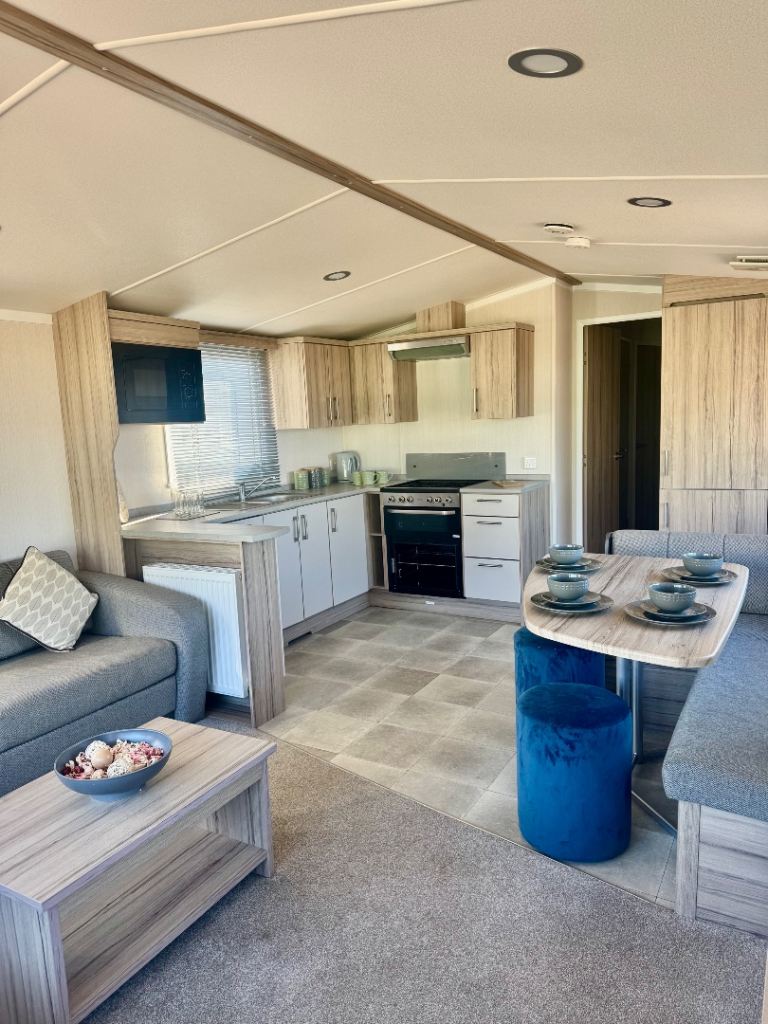 Preloved Swift Loire 2022 3 bedroom family static caravan, Coldingham, Scottish Borders TD14 5TX