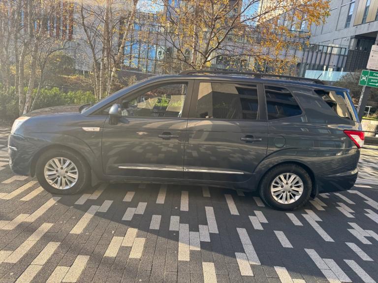 2014 SSANGYONG RODIUS TURISMO 2.0 E-XDI T-TRONIC AUTOMATIC 4WD 7 SEATER 5dr GREY